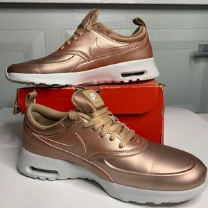 Womens Nike air max The SE size 8 Metallic Rose